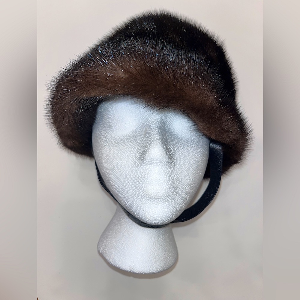Vintage Mink Jafar‘s riding hat
